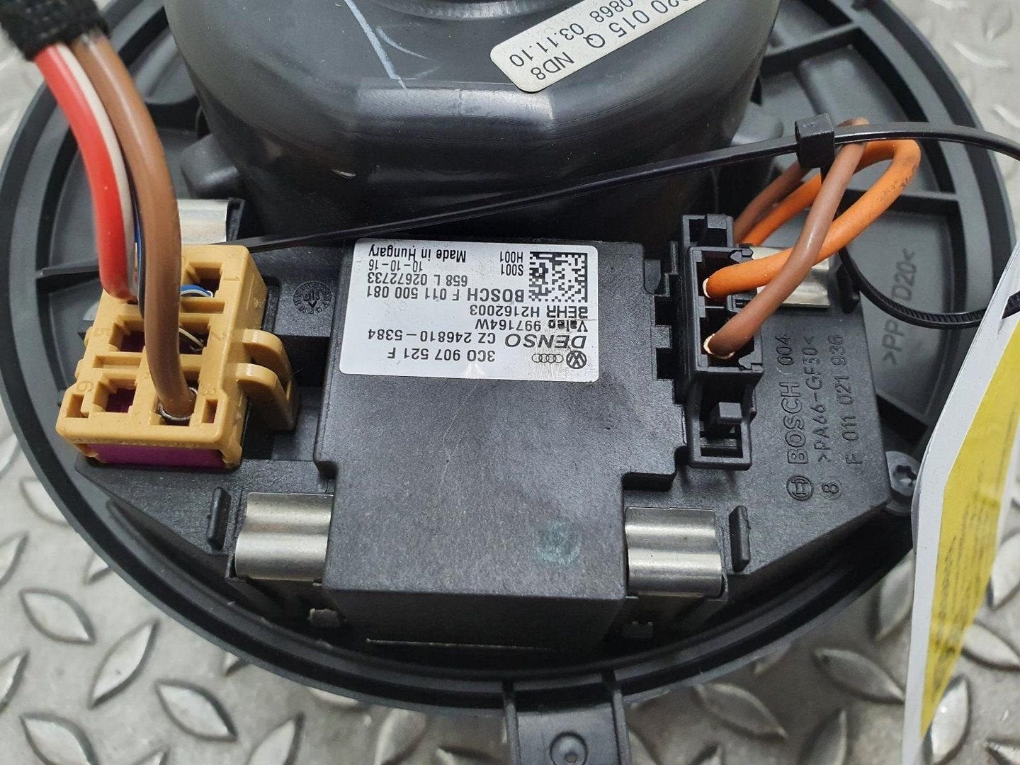 SKODA SUPERB TDI KACHELMOTOR 2011, Enlèvement ou Envoi, Utilisé, Stiba membre