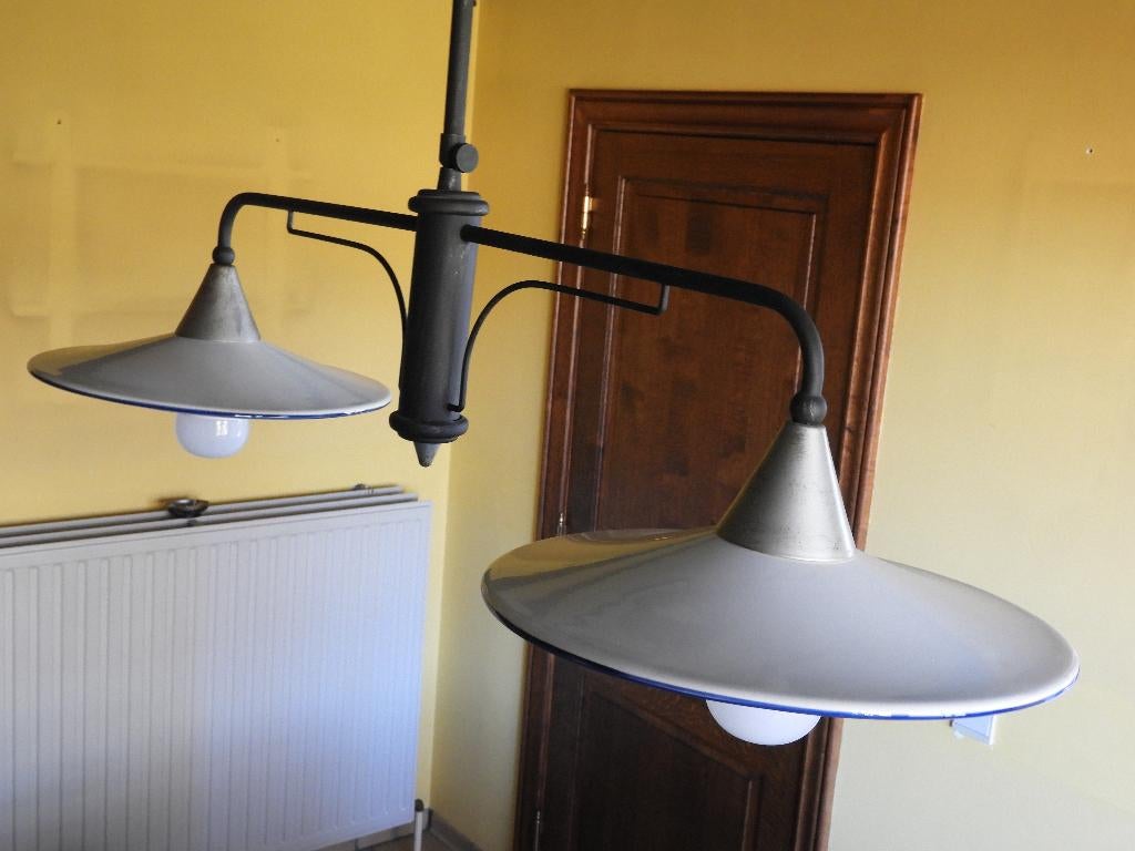 Hanglamp, met 2 Porseleinen kappen., Ophalen, Zo goed als nieuw, Overige materialen, 50 tot 75 cm
