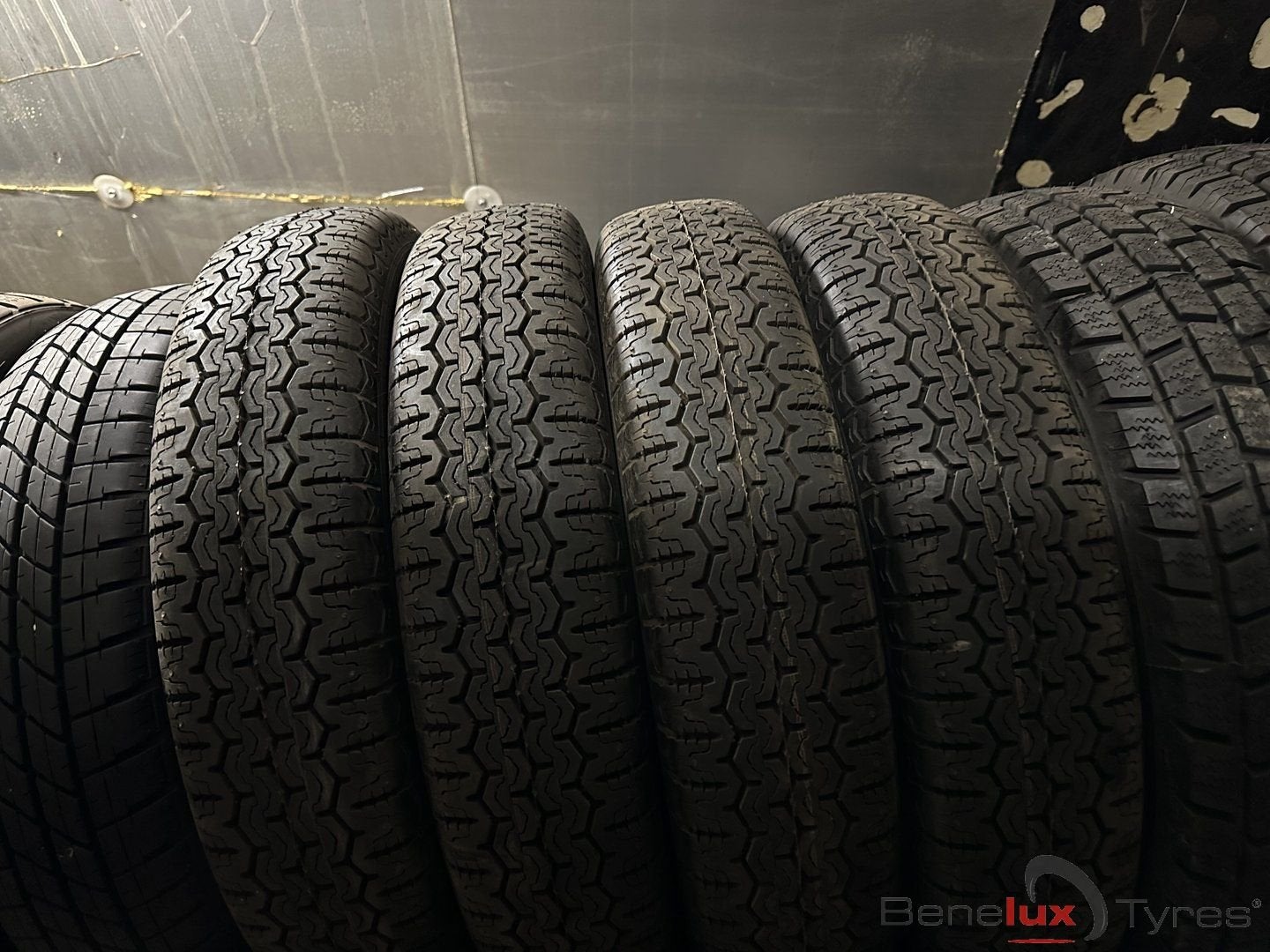 145SR15 145R15 145/80SR15 145/80R15 1458015 145/80 R15 SR15, Auto-onderdelen, Banden en Velgen, 15 inch, 145 mm, -, -