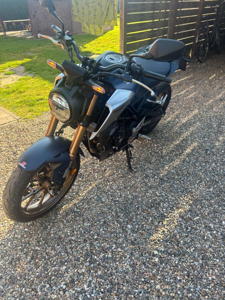 Honda cb125 r, Motoren, Motoren | Honda, Particulier