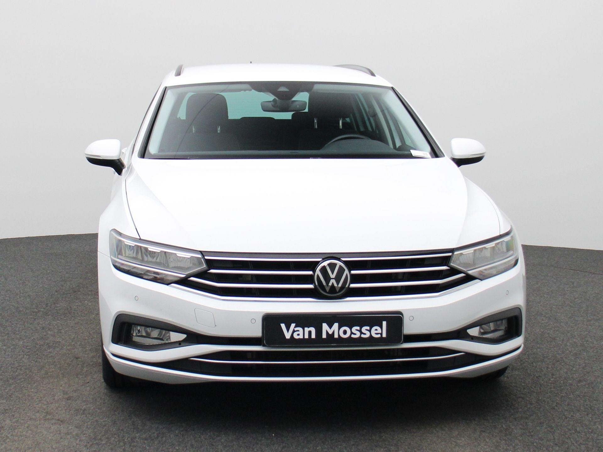 Volkswagen Passat 2.0 TDI SCR DSG Variant LED | NAVI | Adapt, Stof, Gebruikt, 4 cilinders, 2000 kg