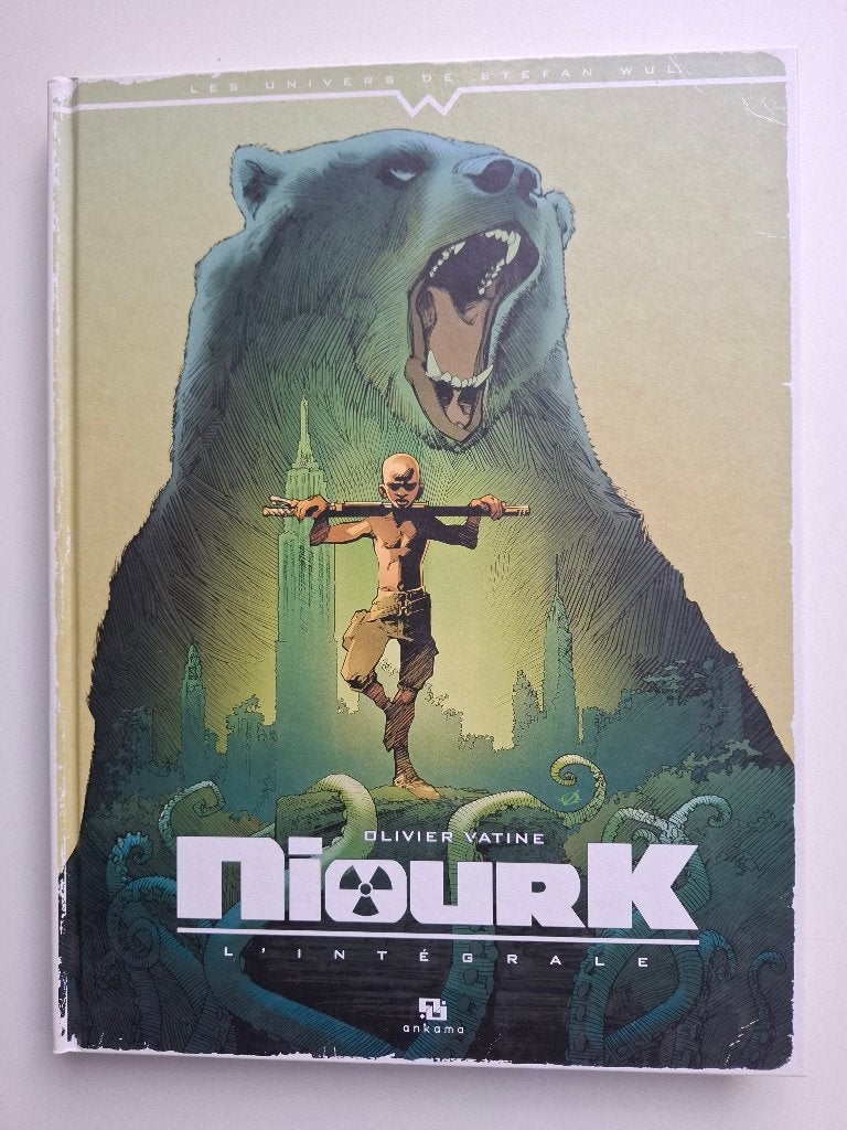 INTEGRALE NIOURK TOMES 1 à 3 COMPLET EO COULEURS 2019, Livres, Série complète ou Série, Enlèvement ou Envoi, Comme neuf