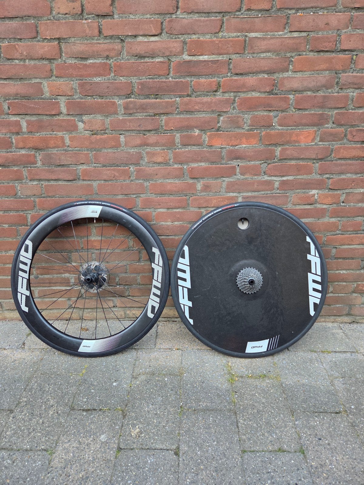 FFWD TT Disc Wielset - Carbon Schijfrem Wielen, Ophalen, Zo goed als nieuw, Carbon