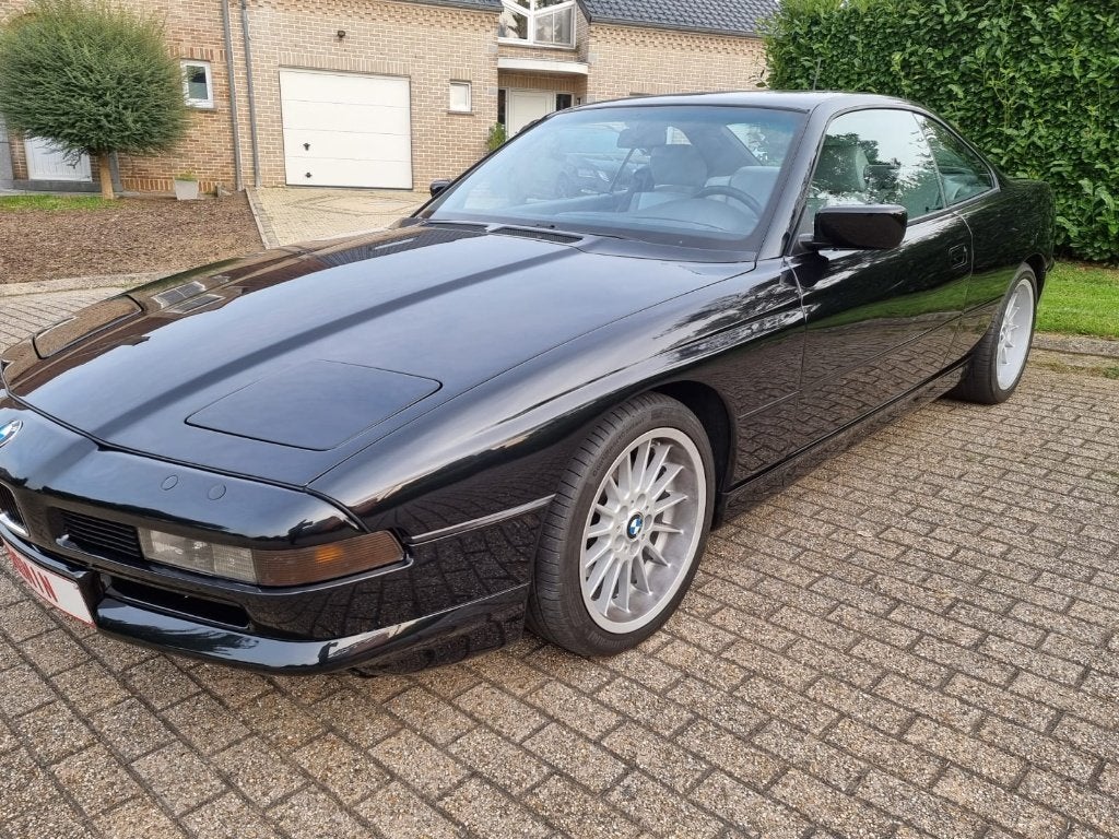 BMW 850i V12 van 1990, foto 7