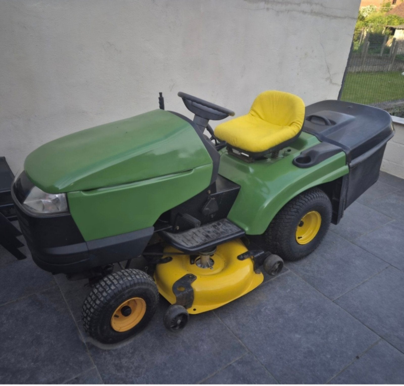 Tracteur tondeuse refait à neuf, Jardin & Terrasse, Enlèvement