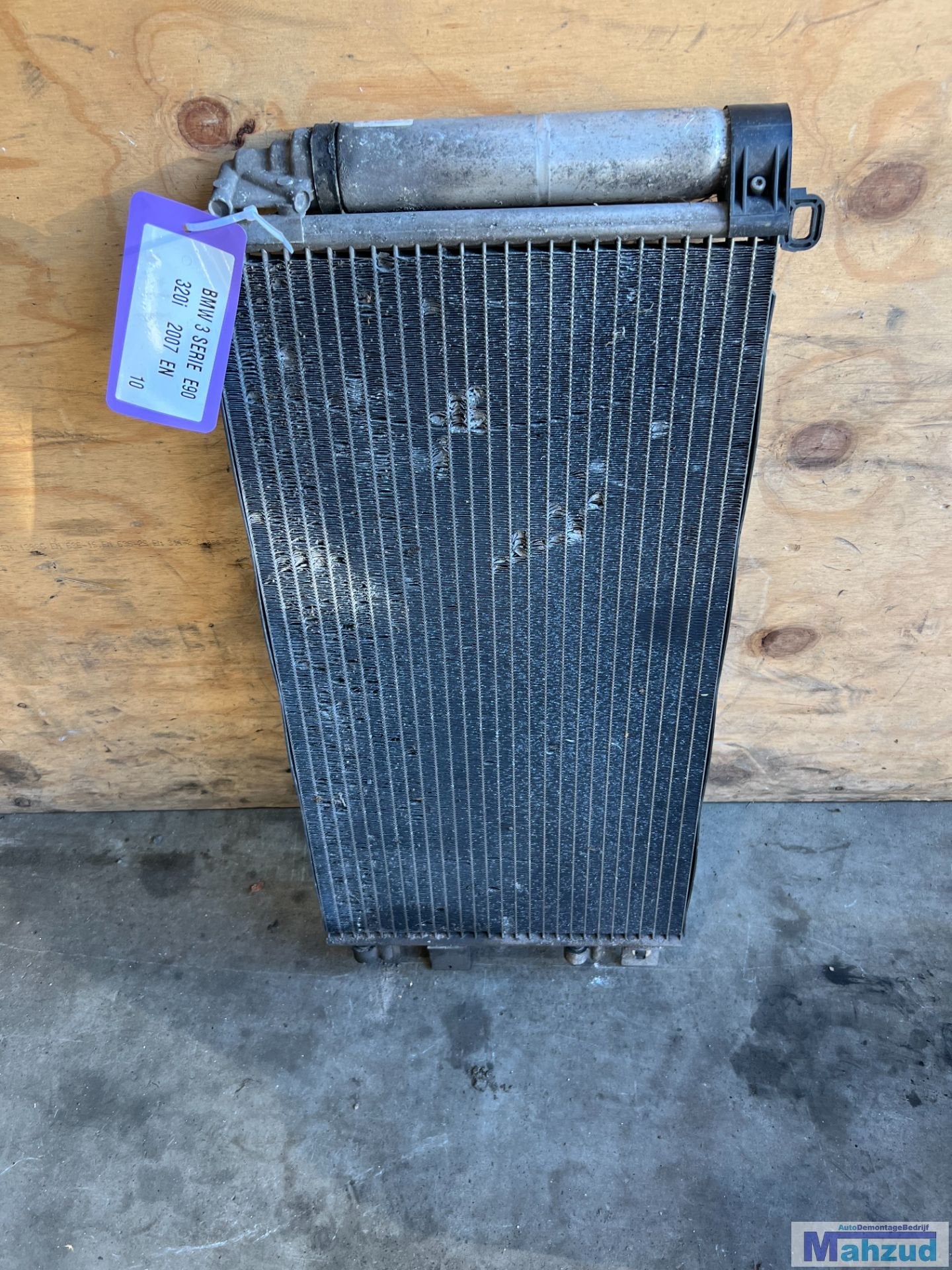 BMW 3 E90 320I AIRCO Condensor radiateur, Petuelring 130
80788  Munich, DE, Gebruikt, Info@bmw.de, BMW