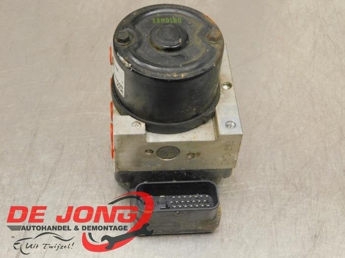 Pompe ABS d'un Kia Carens, Kia, -, 3 mois de garantie, Utilisé