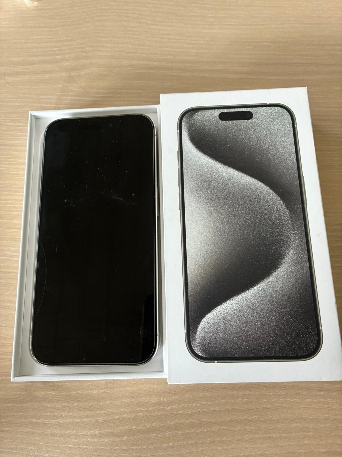 Iphone 15 pro, Telecommunicatie, Ophalen, 128 GB, Wit, Zo goed als nieuw