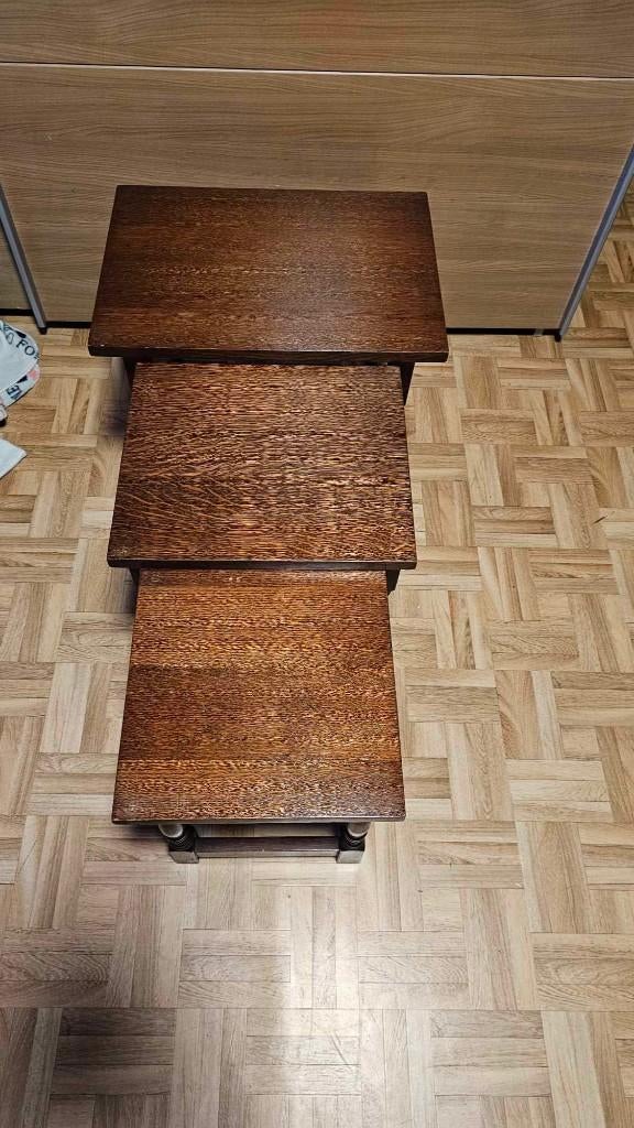 3 bijzet tafeltjes te koop in goede staat, Huis en Inrichting, Minder dan 55 cm, Gebruikt, Rechthoekig, Hout