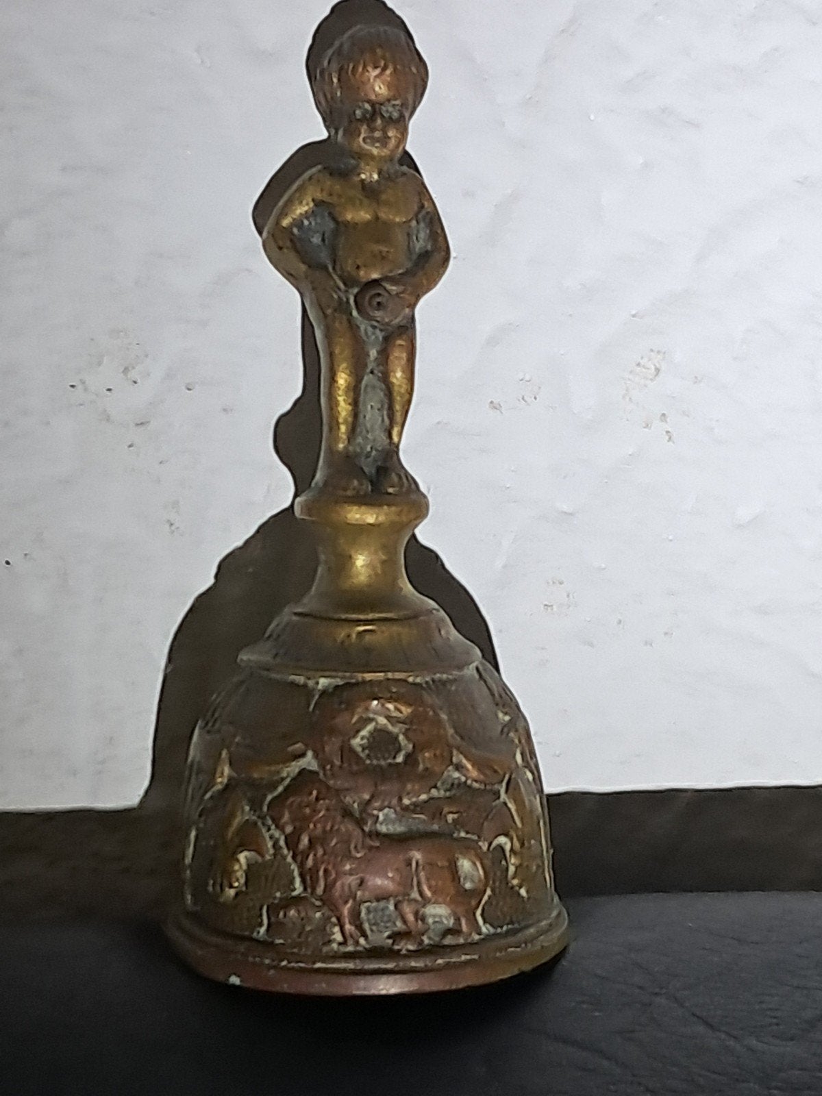 Mannenken pis tafelbel anno 1930, Ophalen of Verzenden, Brons