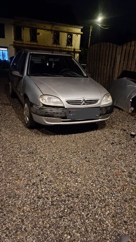 Citroen saxo pour pièces ou export, Autos, Argent ou Gris, Achat, Saxo, Boîte manuelle