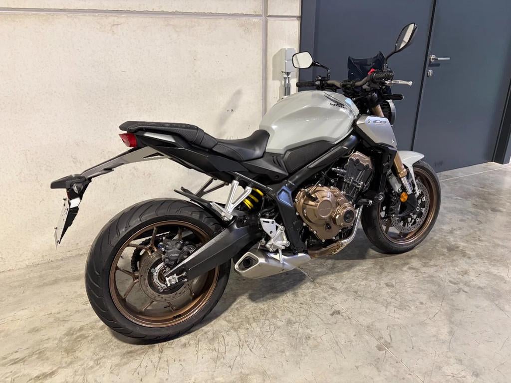 Honda CB650R neoretro naked in prachtstaat (bj 2021), Motoren, Motoren | Honda, Bedrijf, Meer dan 35 kW, Overig, 650 cc