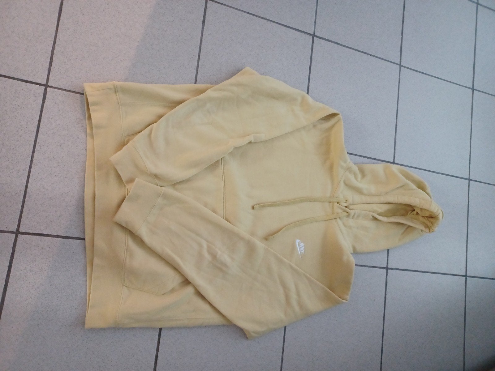 pull à capuche nike, Vêtements | Hommes, Enlèvement, Porté, Jaune, Nike