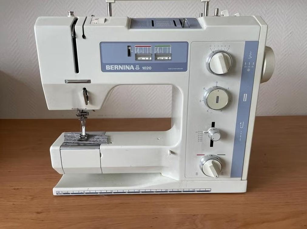 Machine à coudre Bernina 1020, Enlèvement, Comme neuf, Machine à coudre, Bernina