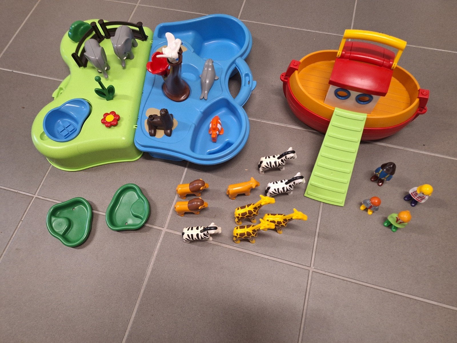 Playmobil Ark van Noach + meeneem dierentuin met waterpartij, Kinderen en Baby's, Ophalen