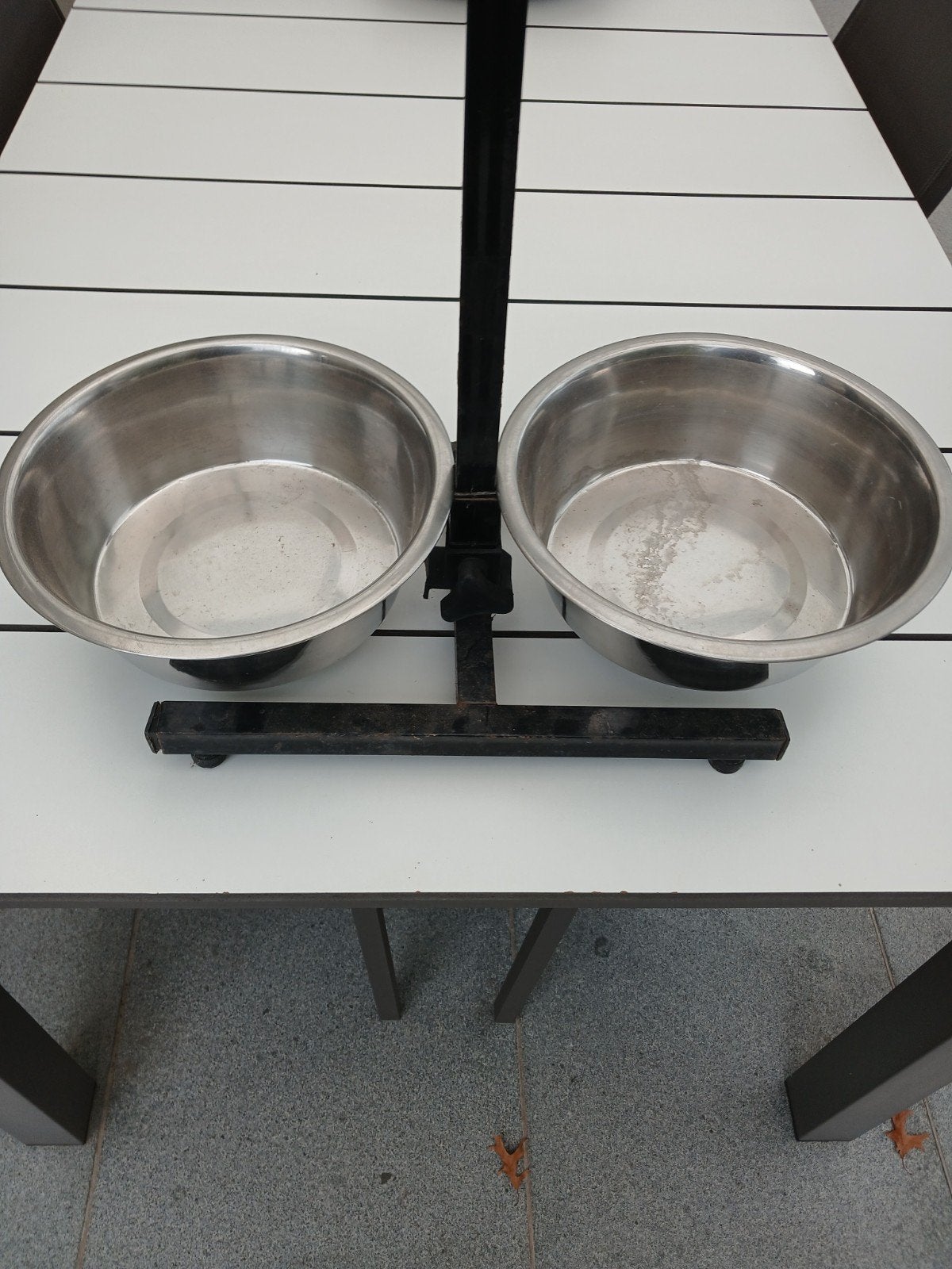 drink- en eetbak voor hond of kat., Dieren en Toebehoren, Ophalen