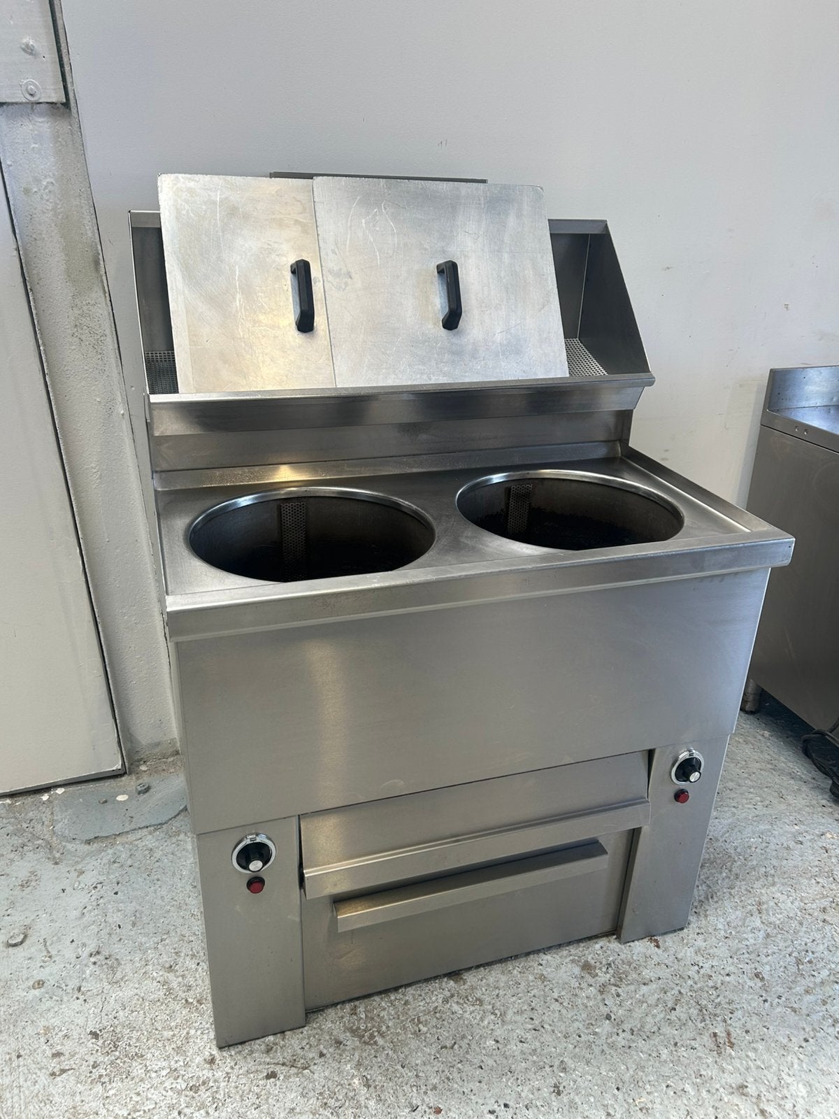 Gasfriteuse met 2 tanks, Ophalen of Verzenden