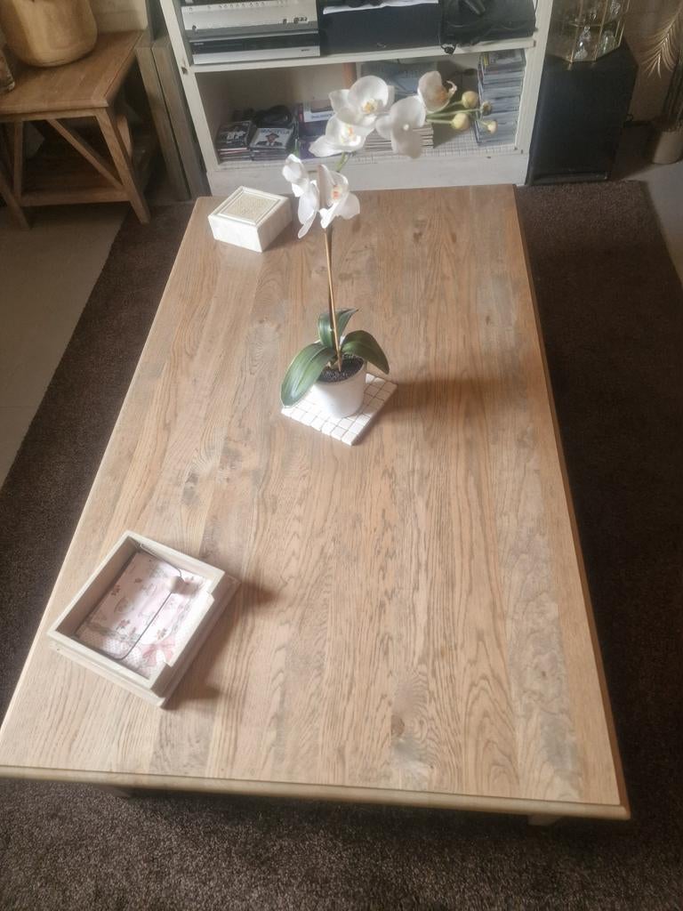 Eiken salontafel, Ophalen
