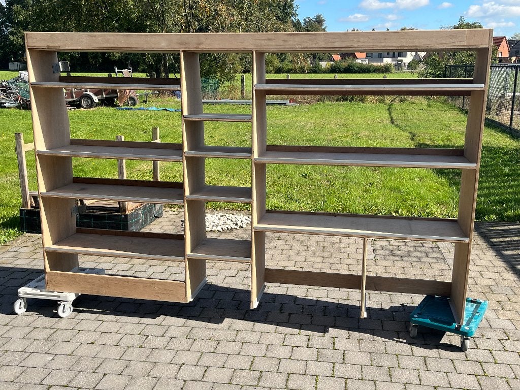 bedrijfswageninrichting, Ophalen, Zo goed als nieuw