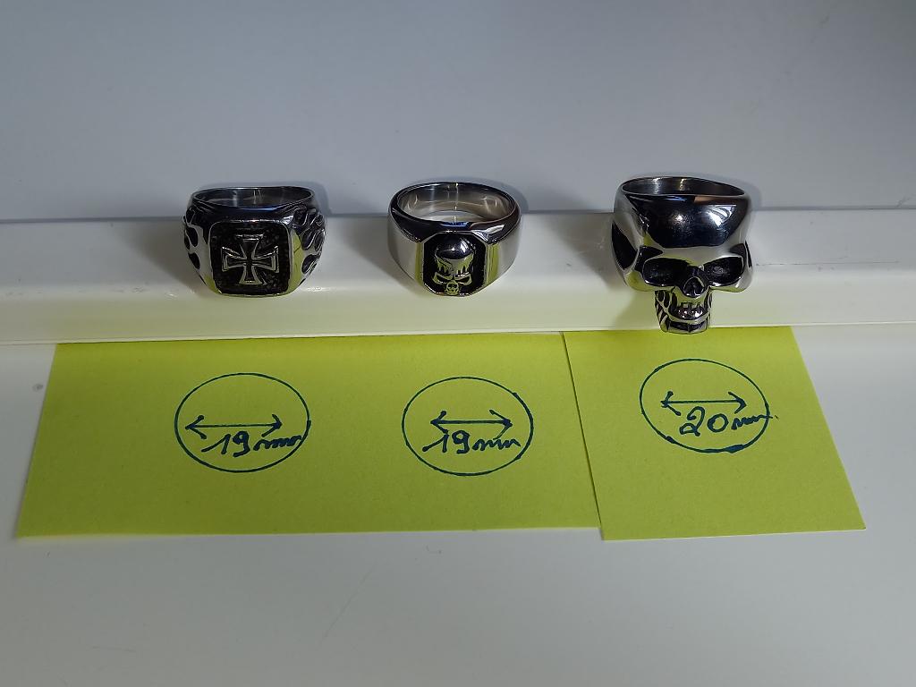 a vendre 3 bagues biker punk en acier inoxydable  neuf, Bijoux, Sacs & Beauté, Bagues, Neuf, Femme ou Homme, 19 à 20, Argent, Fer ou Acier