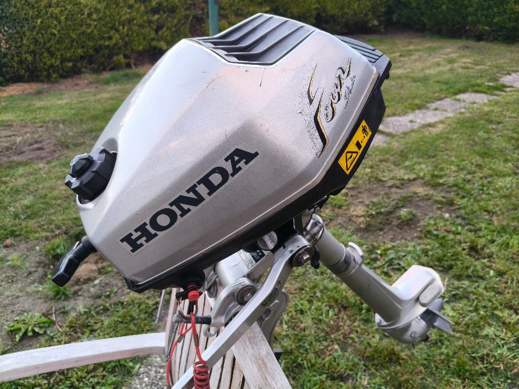 Honda buitenboordmotor, Motoren, Particulier