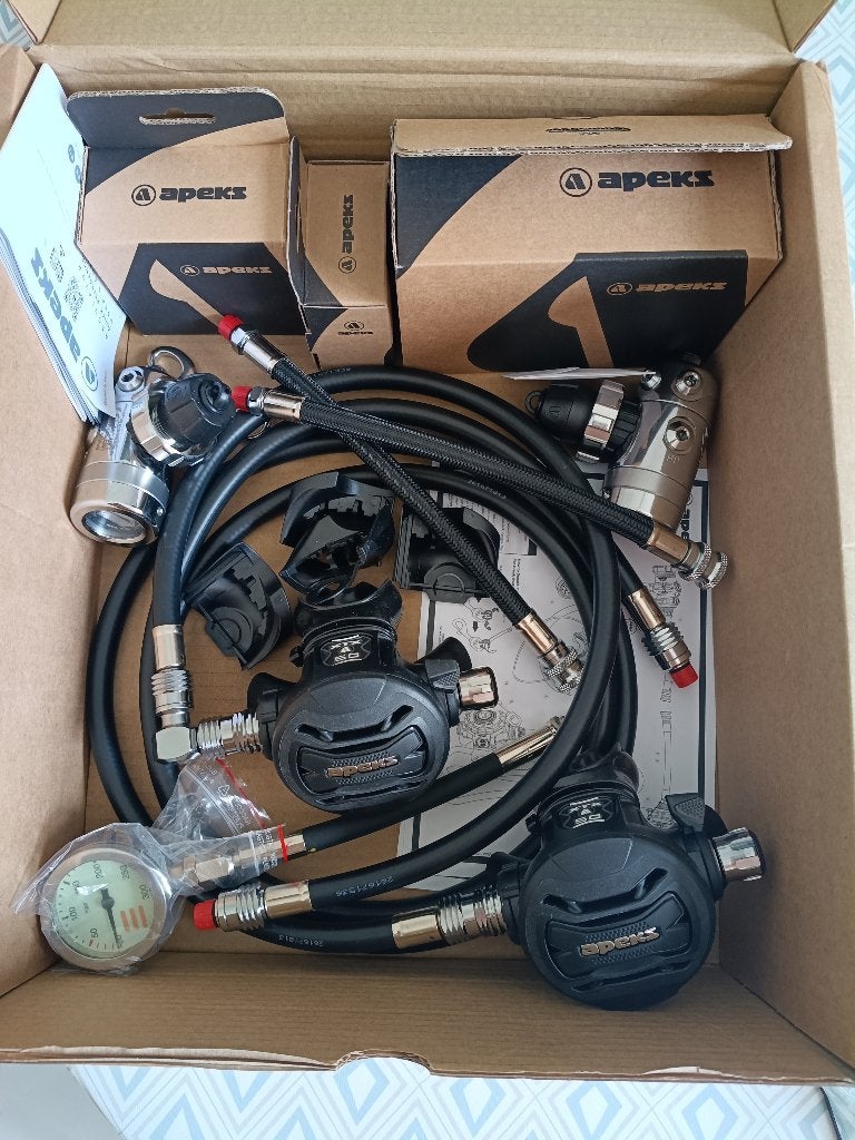 Plongée Pack détendeurs Sidemount XTX50 Neufs, Sports nautiques & Bateaux, Plongée, Enlèvement ou Envoi, Neuf, Autres types