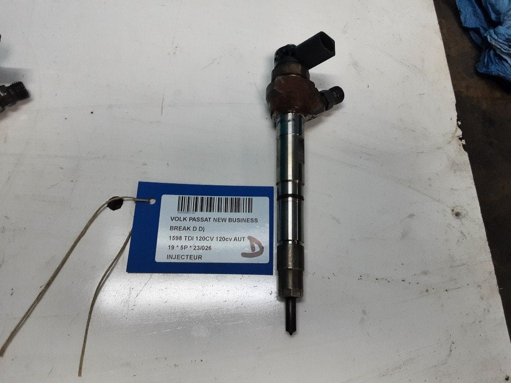 INJECTOR BRANDSTOF Passat Variant (3G5) (04L130277AC), Auto-onderdelen, Gebruikt, Volkswagen, Mevr. I. Hauben, Rue de l'Espoir 34 34
4030  GRIVEGNÉE, BE