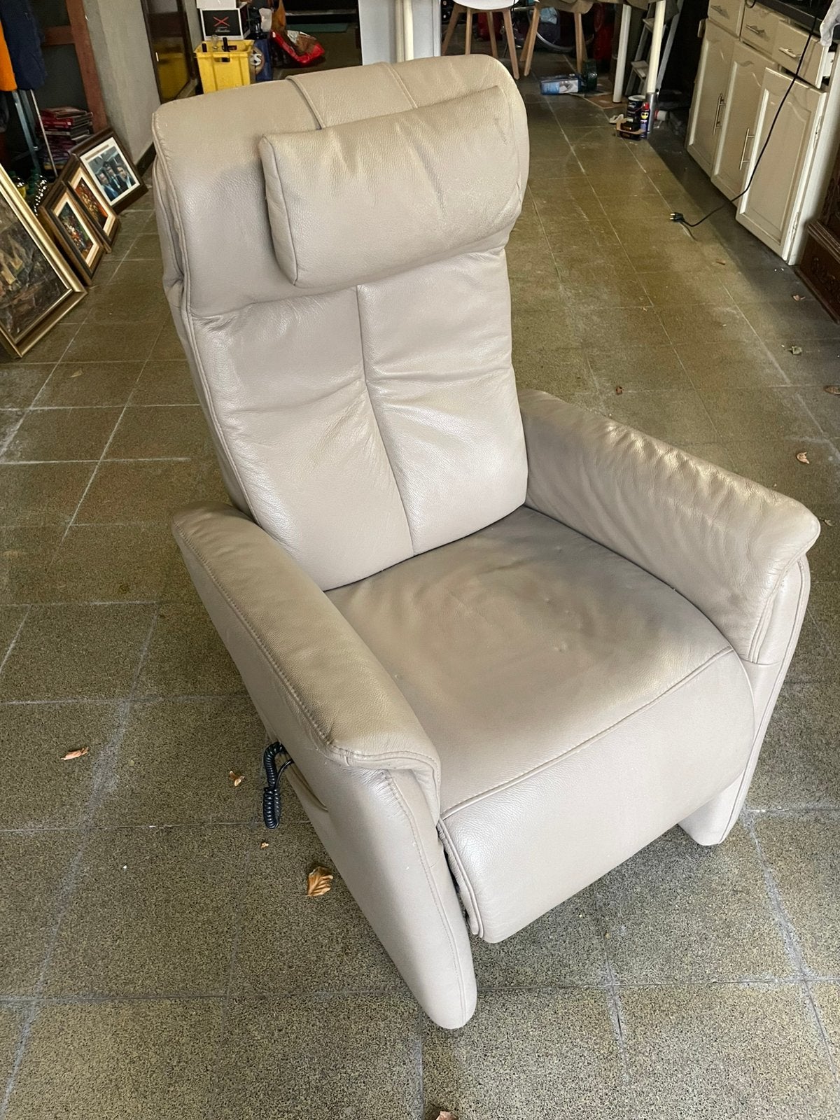 Elektrische relaxfauteuil, Ophalen, Gebruikt, 75 tot 100 cm, Neutraal/modern