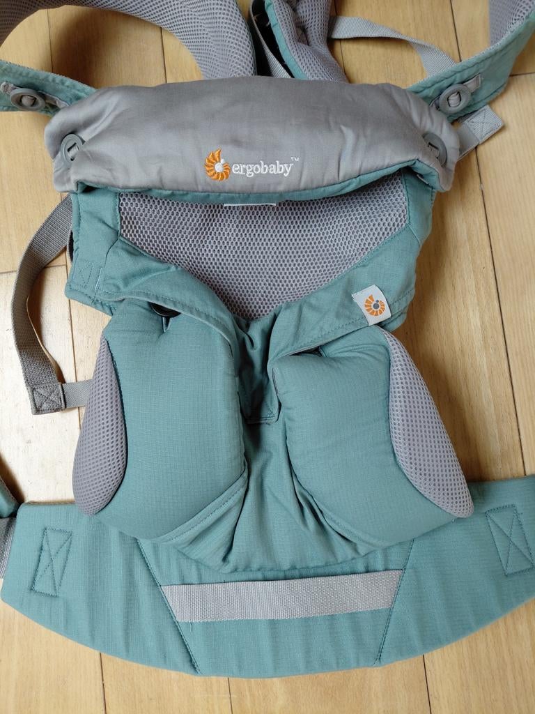 Ergobaby draagzak, Enlèvement, Porte-bébé