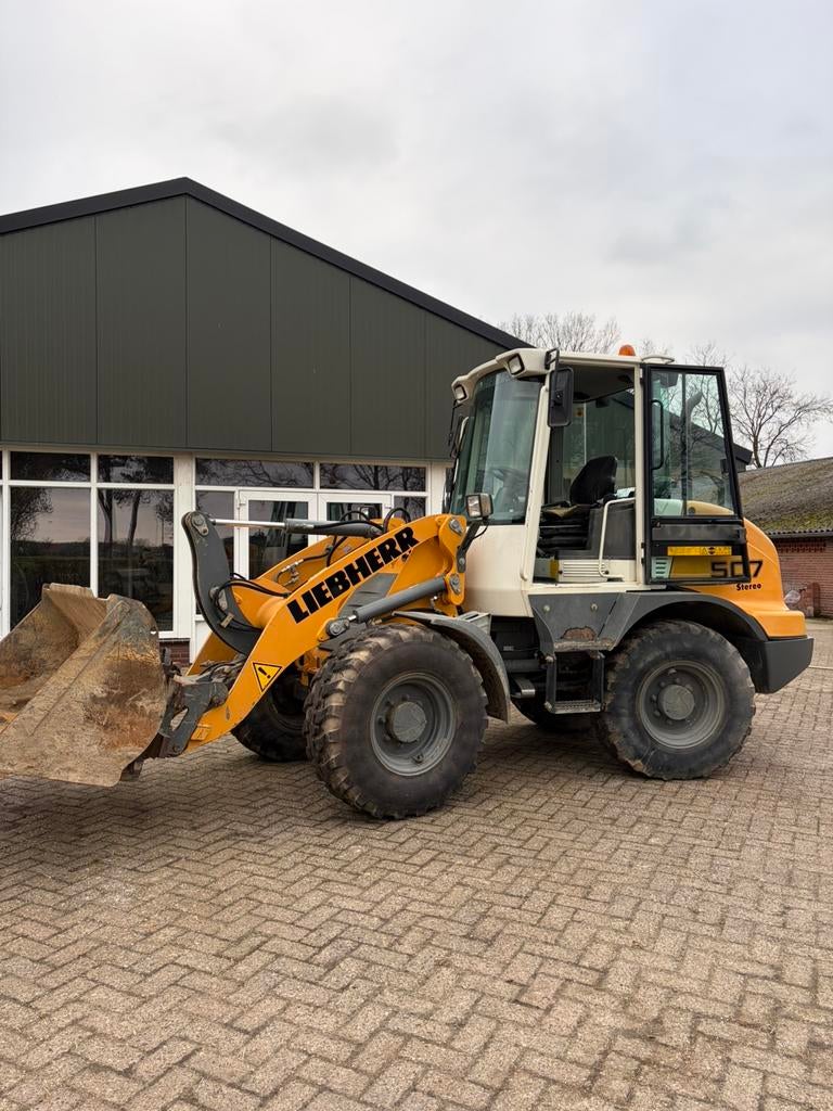 Liebherr 507 stereo, Zakelijke goederen, Machines en Bouw | Kranen en Graafmachines, Ophalen