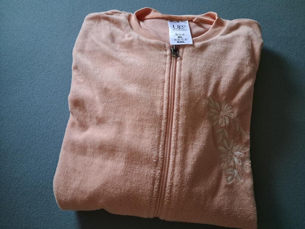 Damespakje in fleece zalmkleurig. Nieuw, Kleding | Dames, Homewear, Up2Fashion, Overige kleuren, Maat 46/48 (XL) of groter, Nieuw