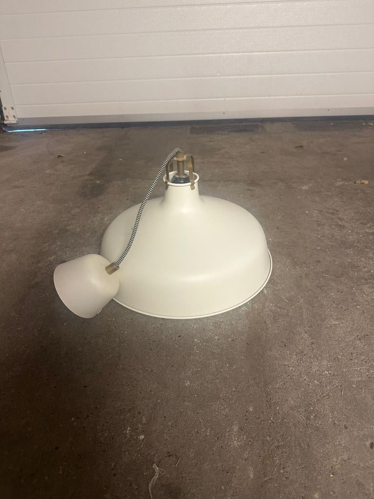 Suspension blanche, Maison & Meubles, Lampes | Suspensions, Enlèvement ou Envoi, Utilisé, Métal, Moins de 50 cm