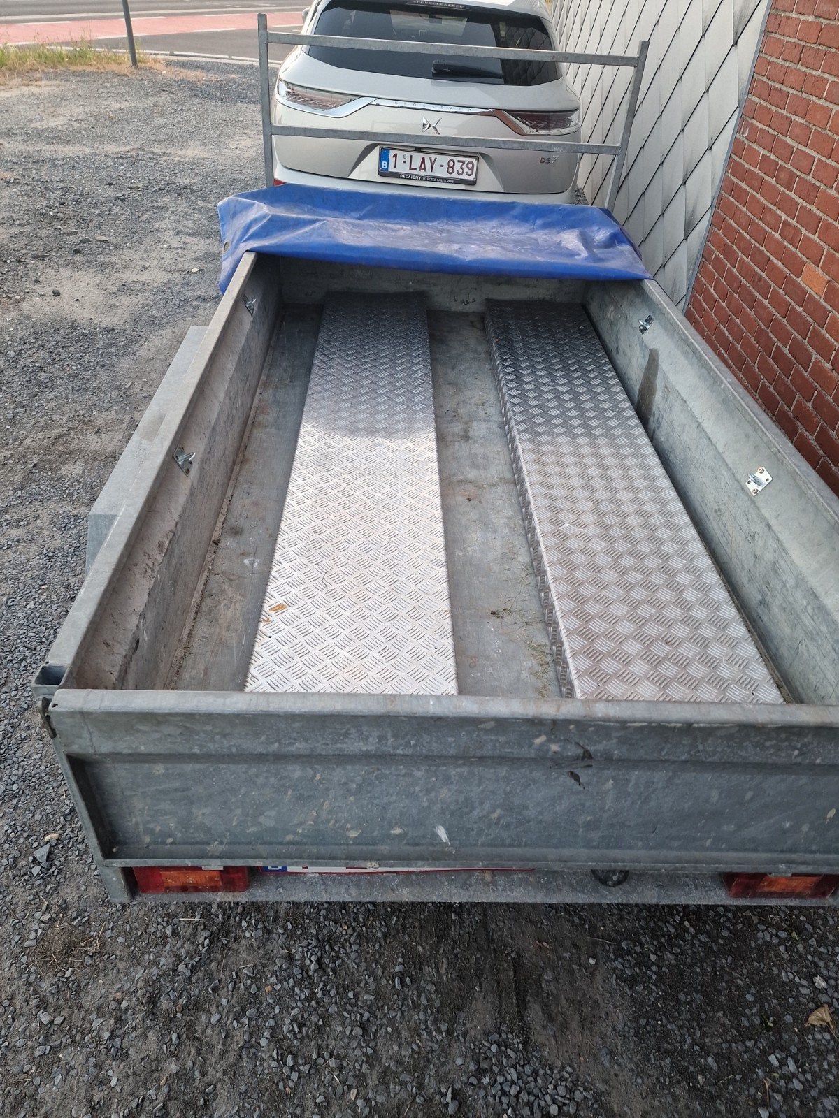 Aanhangwagen, Enlèvement