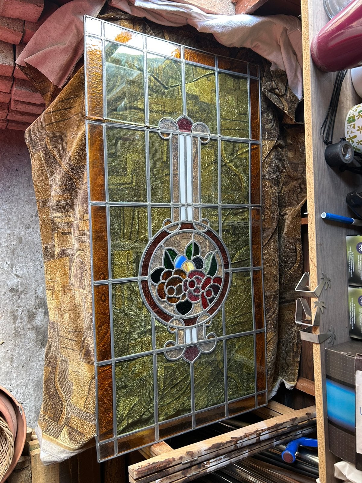 Glas in lood raam met bloem motief, Ophalen, Gebruikt, Minder dan 80 cm, Glas in lood