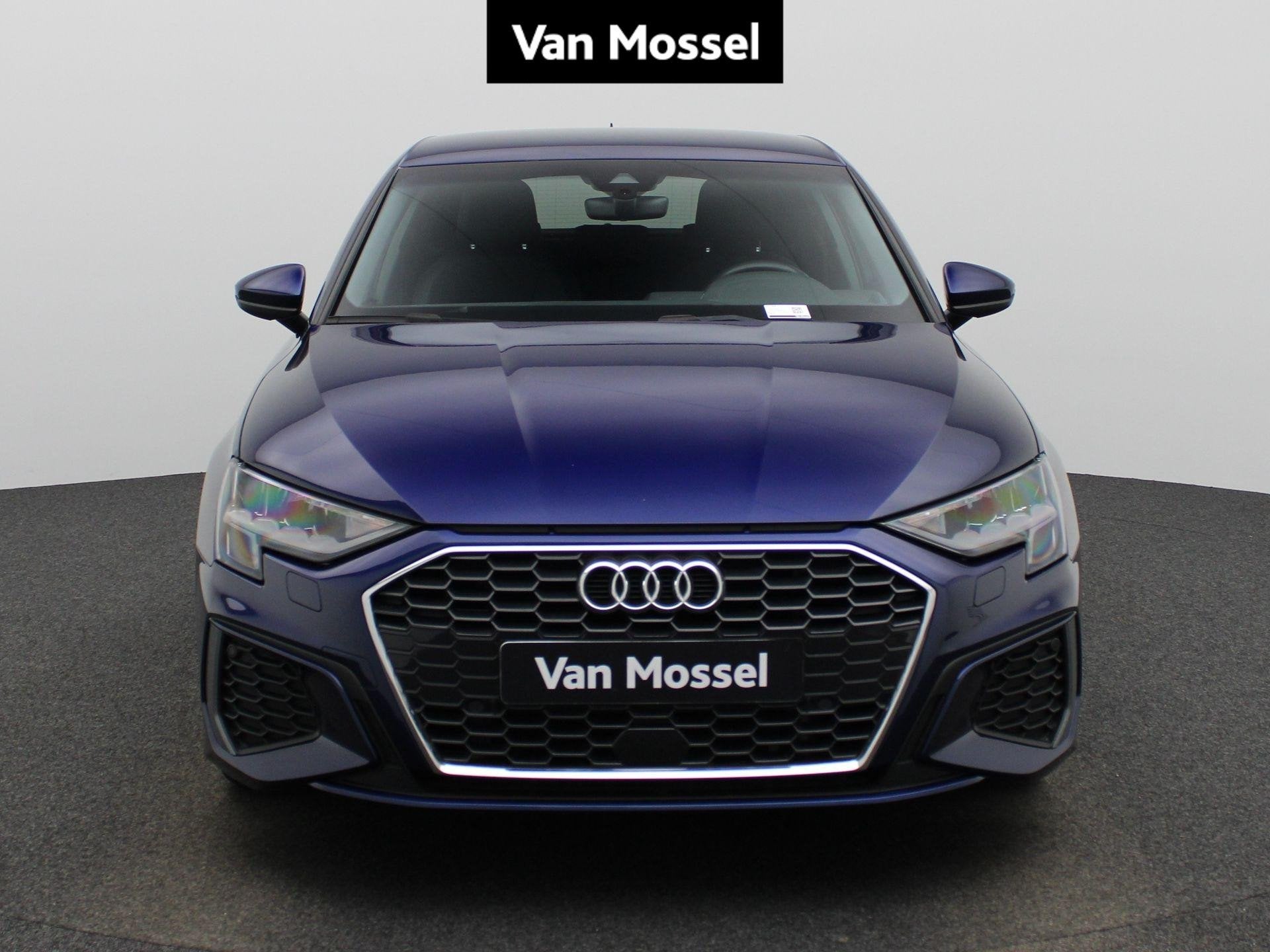 Audi A3 Sportback 1.5 40 TFSi e S tronic S line, Autos, Audi, Achat, 129 g/km, Entreprise, Noir