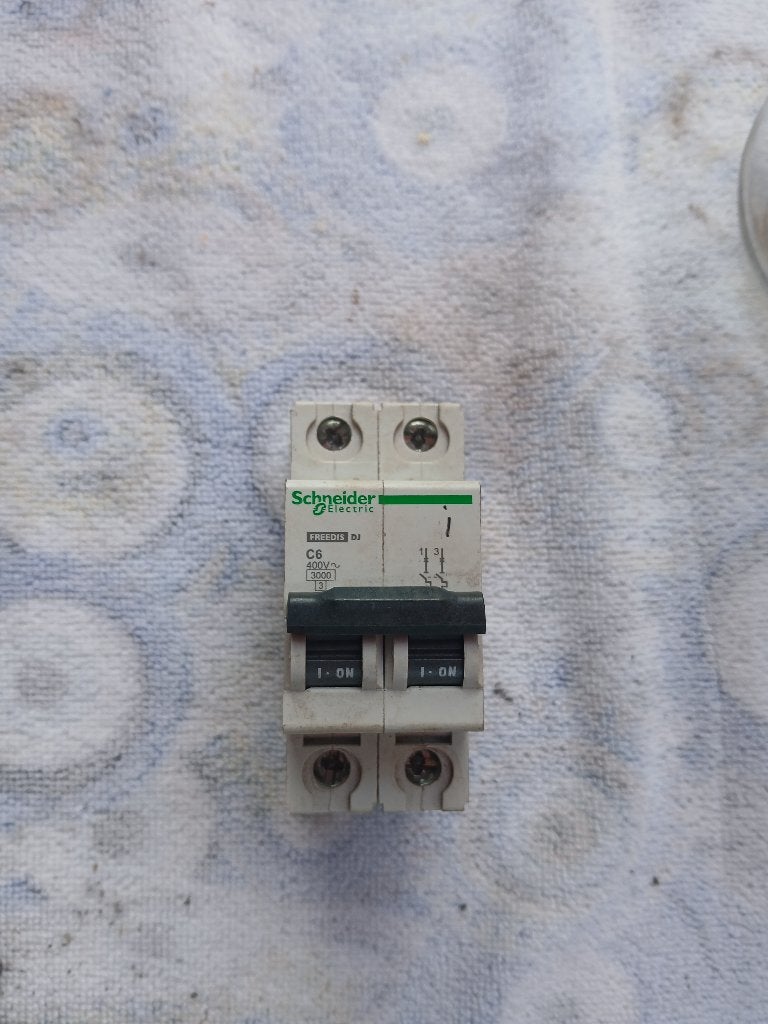 Sokkelautomaat, Bricolage & Construction, Électricité & Câbles, Enlèvement, Comme neuf, Schneider Electric, Relais