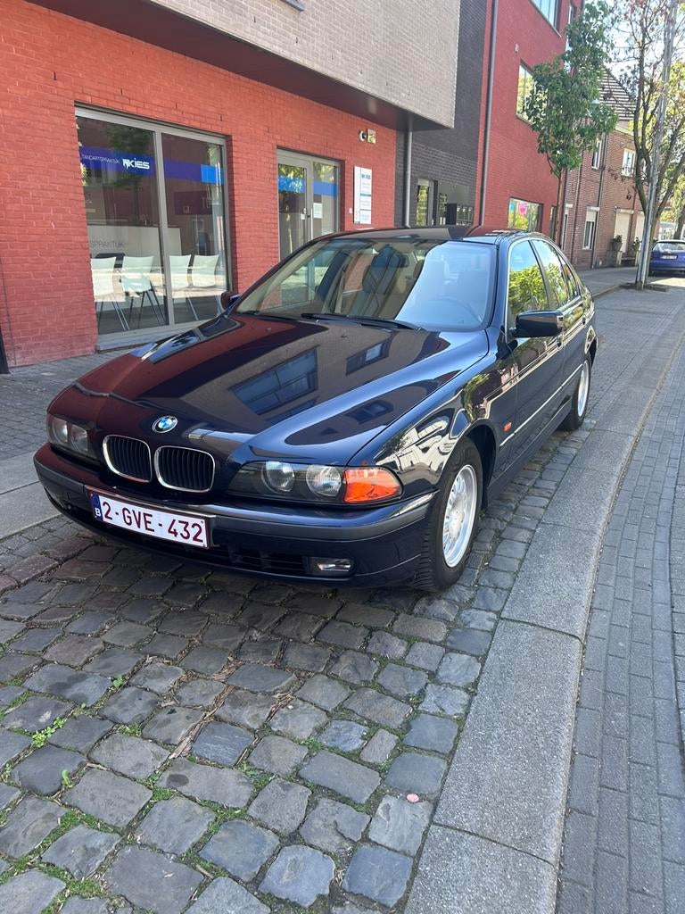 BMW E39 525 TDS – roestvrij – gekeurd voor verkoop, Achterwielaandrijving, Beige, Blauw, Leder