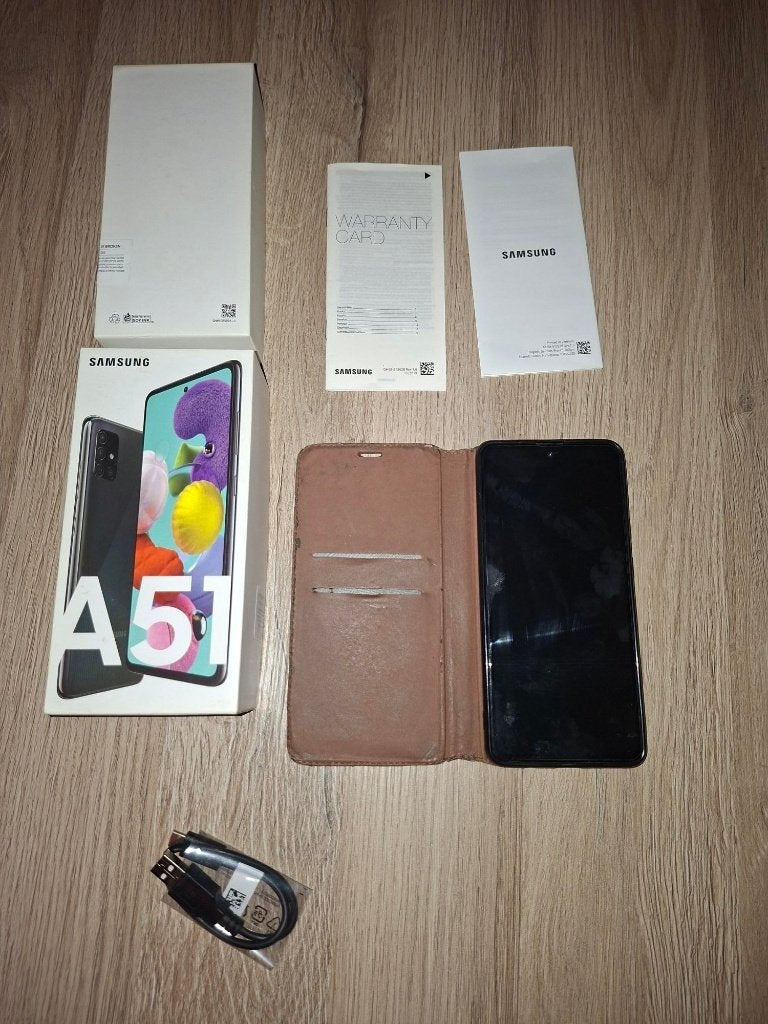 Samsung Galaxy A51 (128GB) goede staat + ledere hoes 32GB SD, Telecommunicatie, Ophalen, Gebruikt, Overige modellen, Flipcase