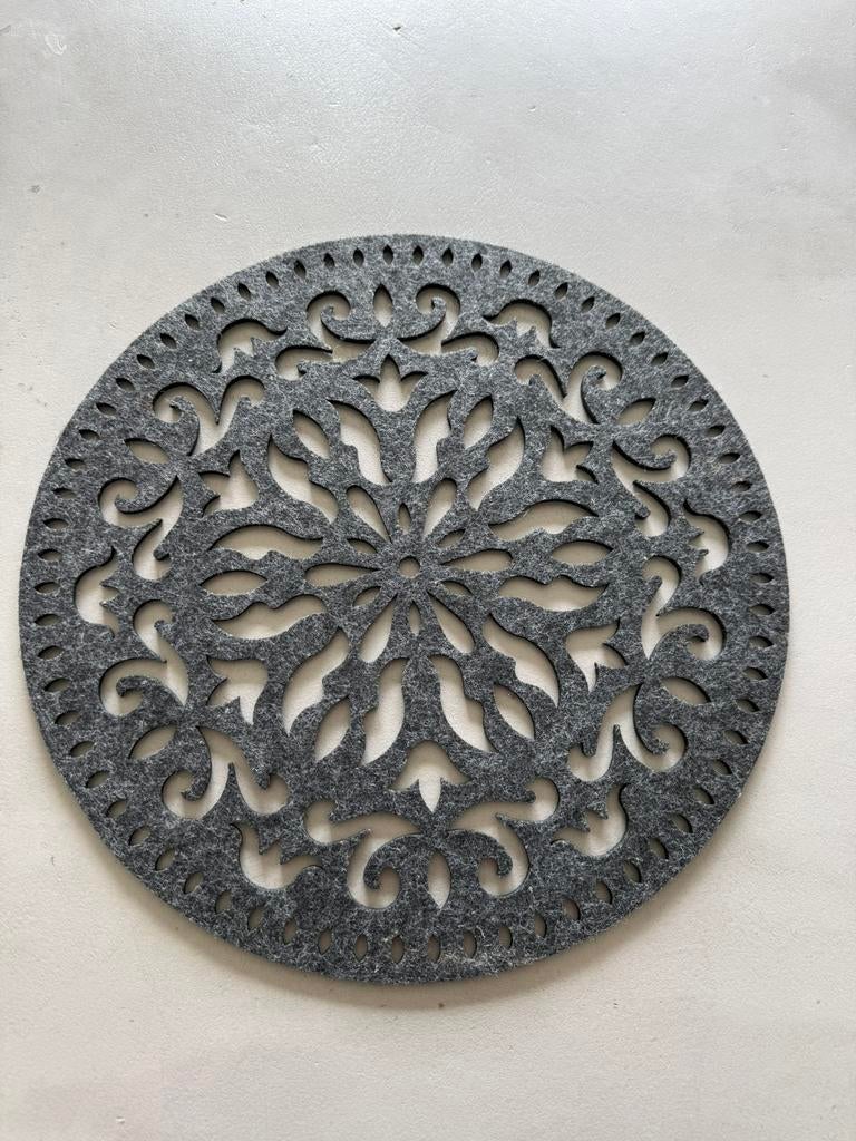 Placemats zara home, Ophalen, Zo goed als nieuw, Rond, Overige materialen