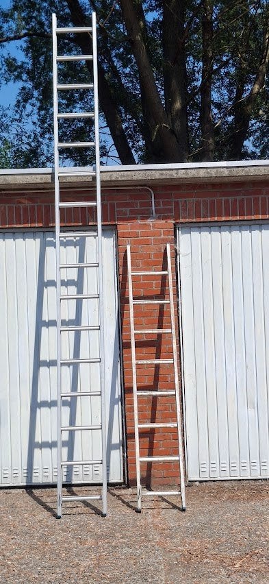 2 échelles simples de 2,10 m à 4 m, Bricolage & Construction, Échelles & Escaliers, Enlèvement, Utilisé, Échelle, 2 à 4 mètres