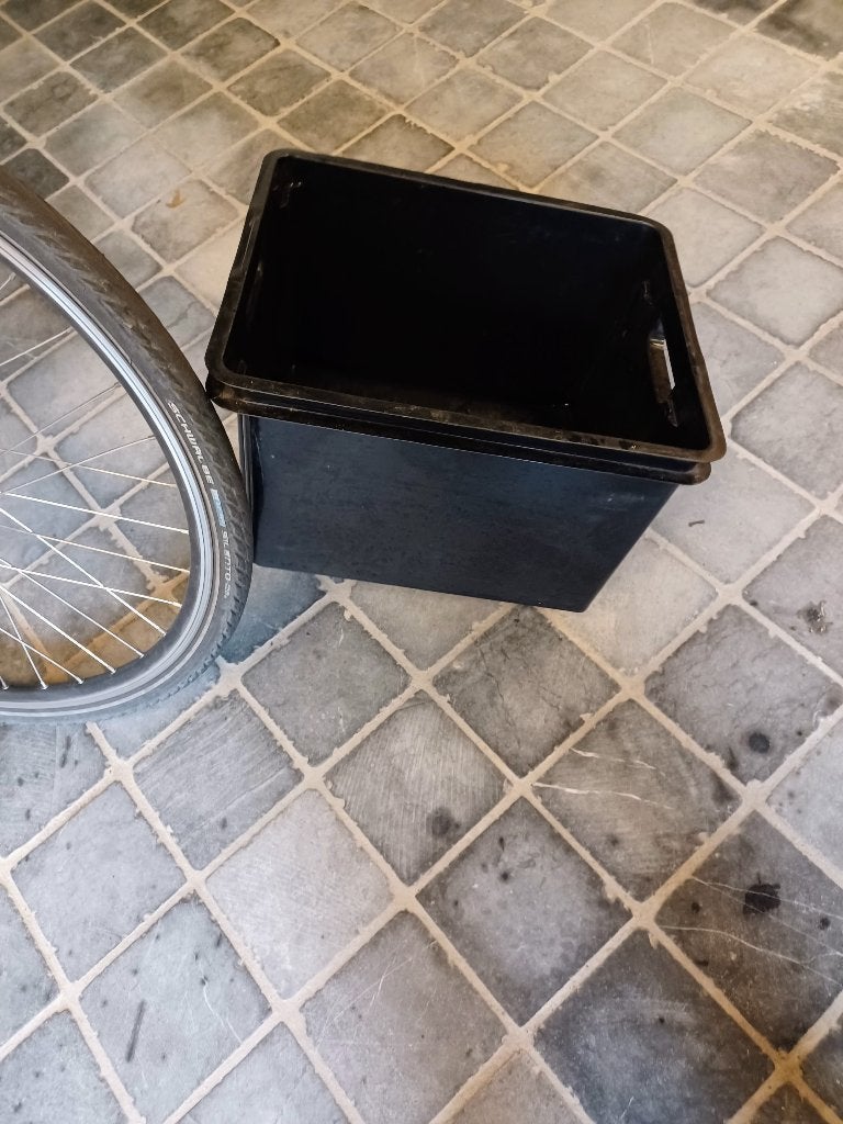 2 zwarte opbergboxen, Ophalen