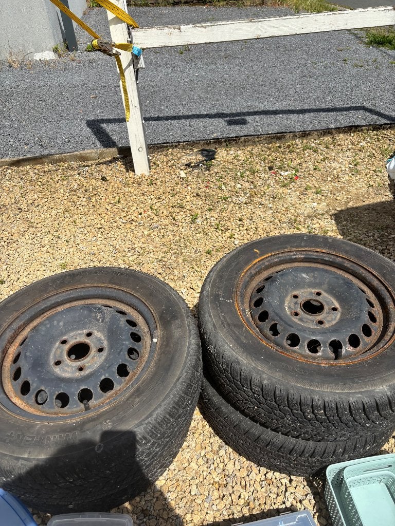 Velgen met band, Autos : Pièces & Accessoires, Pneus & Jantes, 15 pouces, Pneus hiver, Enlèvement, Autre