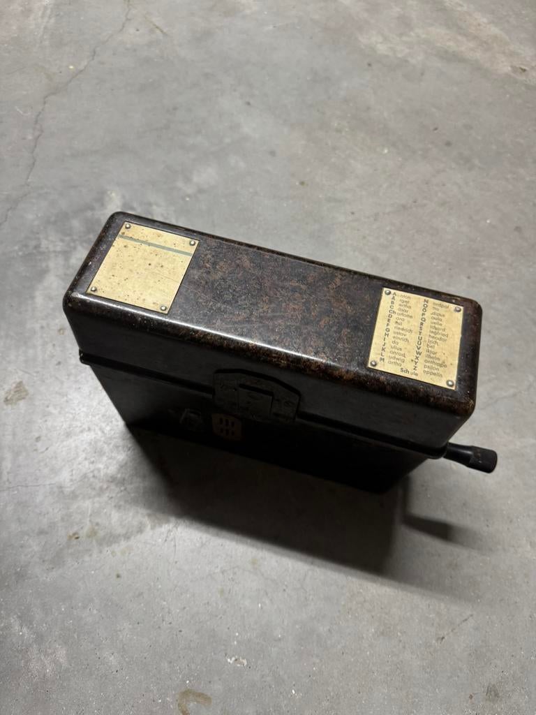 WW2 téléphone Allemand (Feldfernsprecher) 1940, Enlèvement ou Envoi