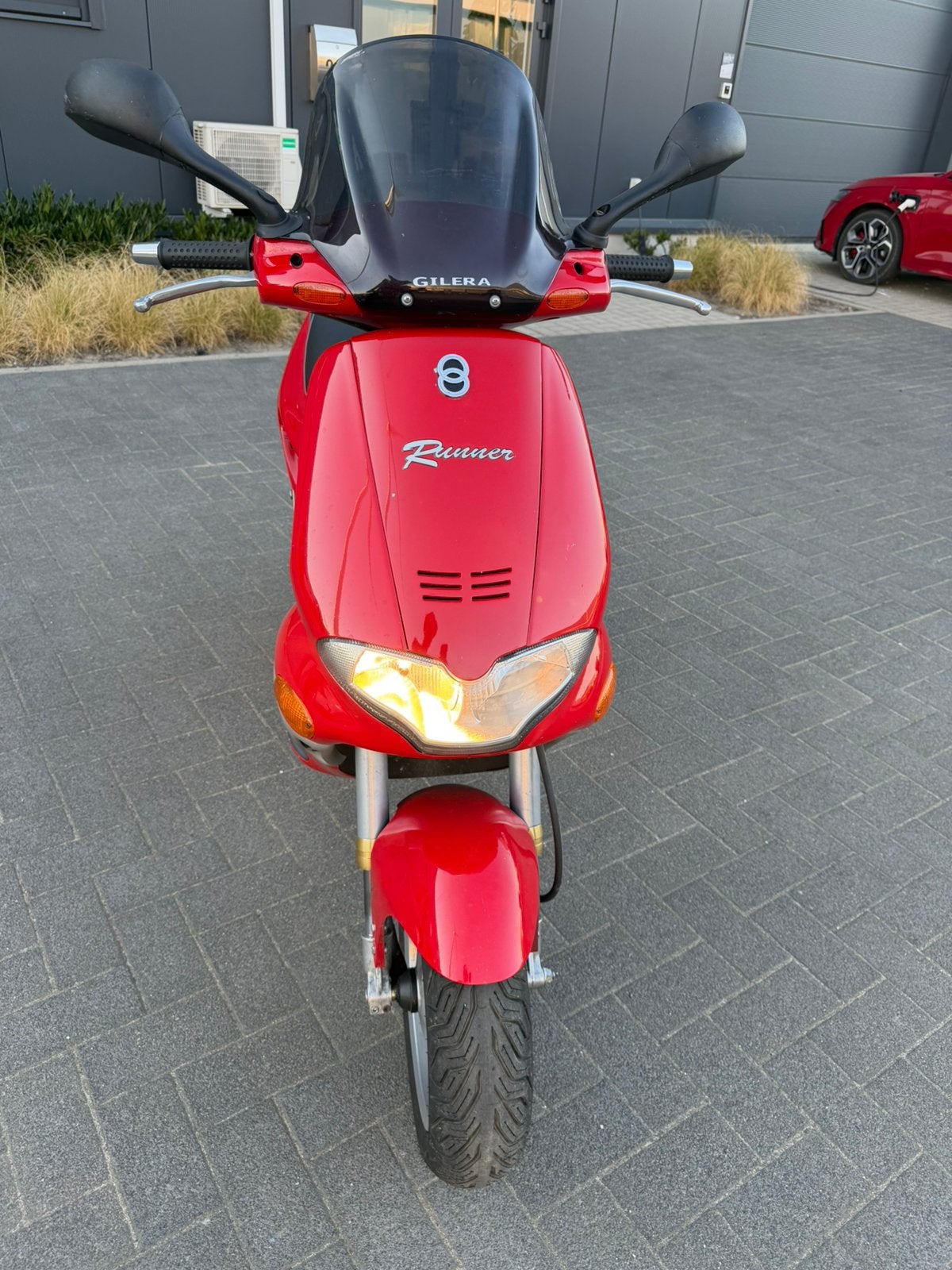Gilera runner 125, Fietsen en Brommers, Scooters | Piaggio, Ophalen, Zo goed als nieuw