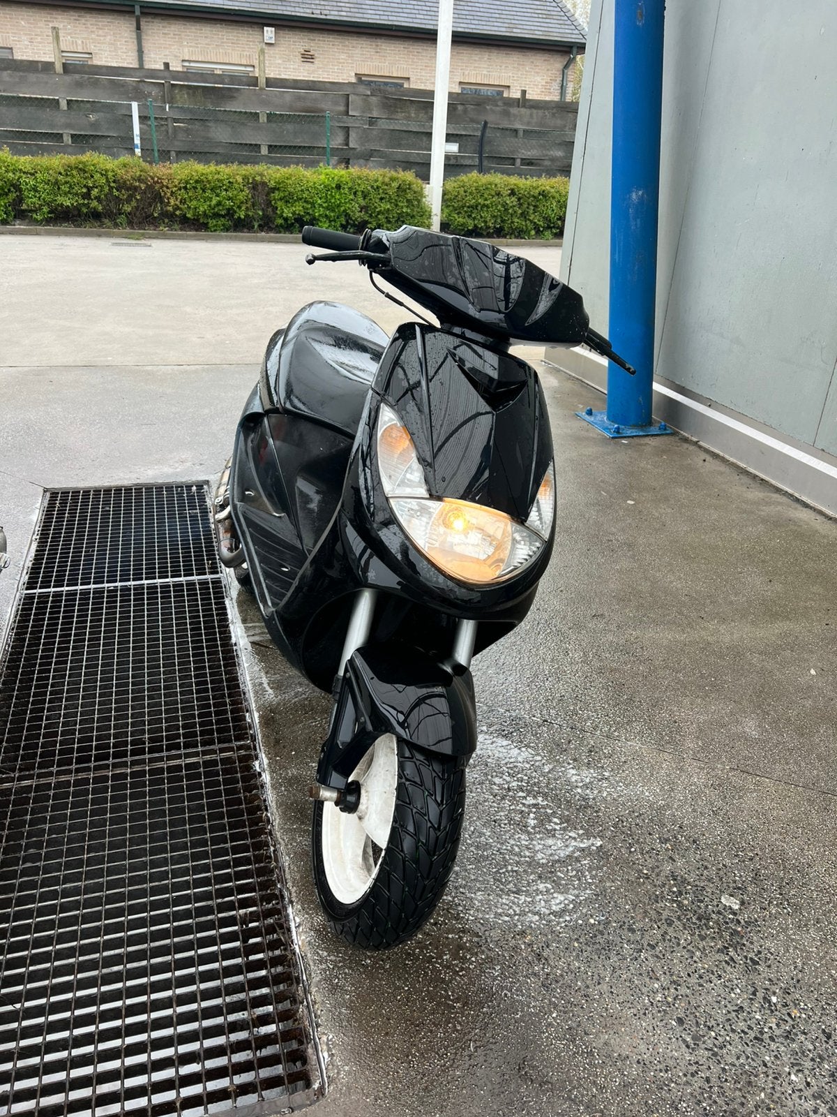 Peugeot vivacity 2 takt, Fietsen en Brommers, Scooters | Peugeot, Ophalen, Zo goed als nieuw, Vivacity