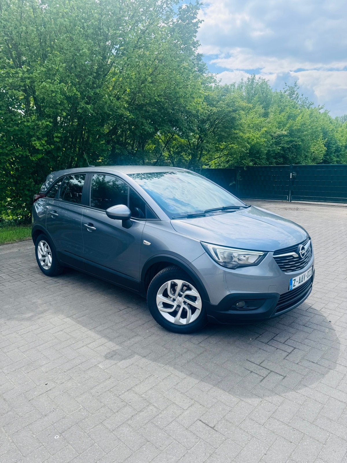 Opel Crossland X 1.2 benzine 2018 98.000 km, Euro 6, Bedrijf, Handgeschakeld, Grijs
