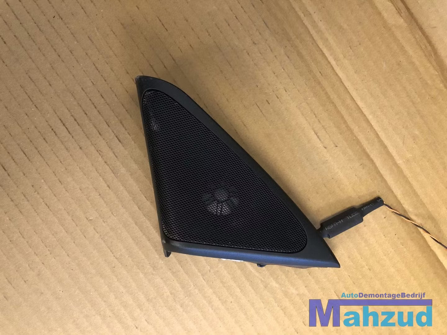 BMW 7 SERIE F01 F02 Links voor deur speaker tweaker kap, Petuelring 130
80788  Munich, DE, Gebruikt, Info@bmw.de, BMW