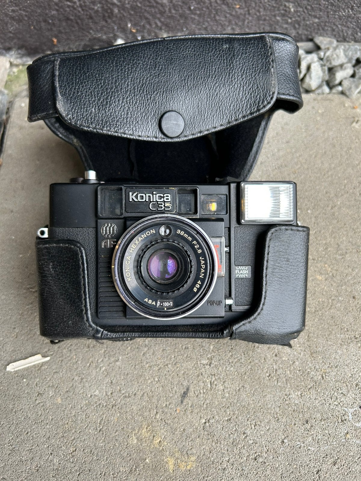 Foto toestel konica c35, TV, Hi-fi & Vidéo, Appareils photo analogiques, Enlèvement, Comme neuf, Konica