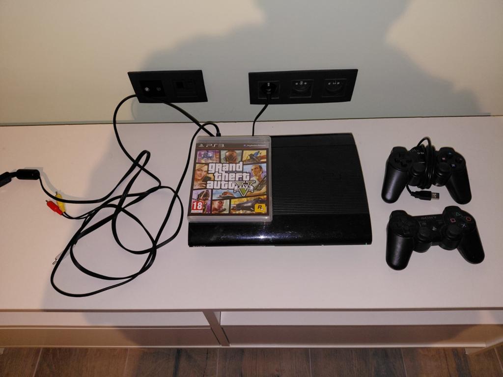 Playstation 3, Enlèvement, Utilisé, Avec jeux, Noir