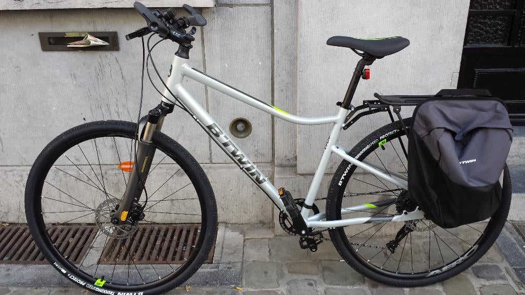 Vélo VTC Btwin Riverside 900 – Très peu utilisé, Vélos & Vélomoteurs, Vélos | VTT & Mountainbikes, Comme neuf, Autres marques